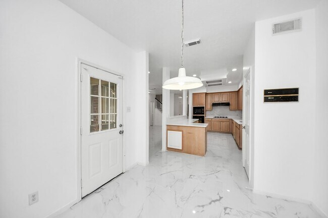 Building Photo - 3138 Waters View Dr