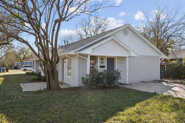 Building Photo - 302 W Pelton St