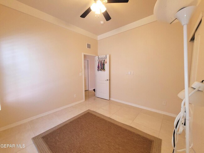 Building Photo - 14236 Peyton Edwards Ave