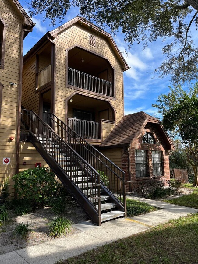 Altamonte Springs Gated Community Newly R... 345 Lakepointe Dr