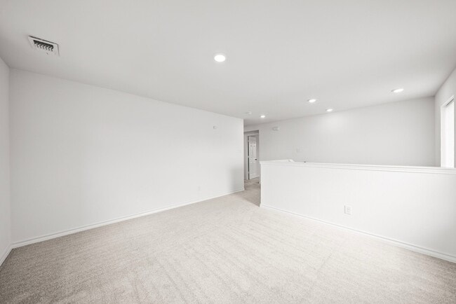 Building Photo - 424 Princewood Dr