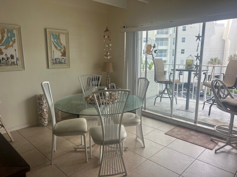 Building Photo - 3500 S Ocean Blvd