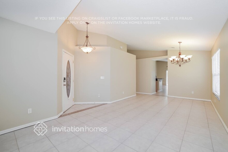 Building Photo - 459 Lancer Oak Dr