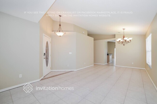 Building Photo - 459 Lancer Oak Dr