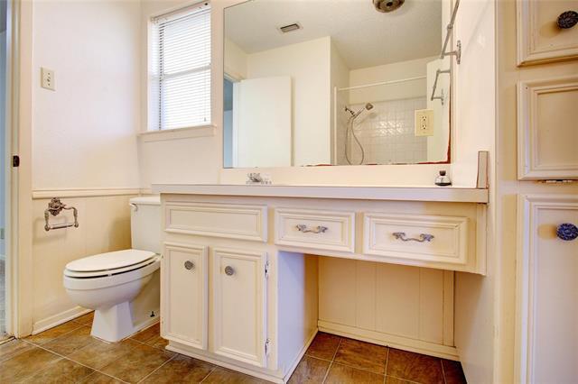 Building Photo - 3201 Ashford Ave