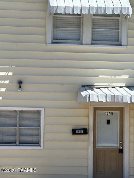 Building Photo - 107 S College Rd