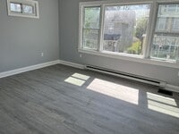 Building Photo - 412 N 8th St
