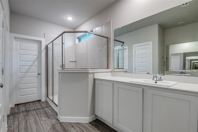 Building Photo - 2412 Green River Rd