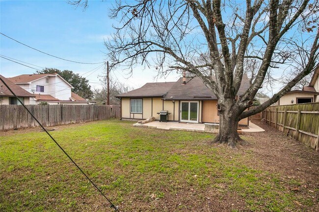 Building Photo - 1205 Ivybridge Dr