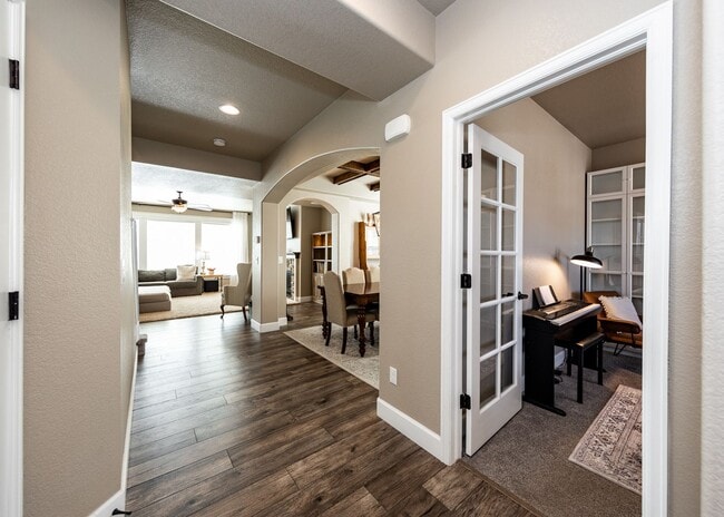 Building Photo - Beautiful, Spacious Home in Wolf Ranch in D20
