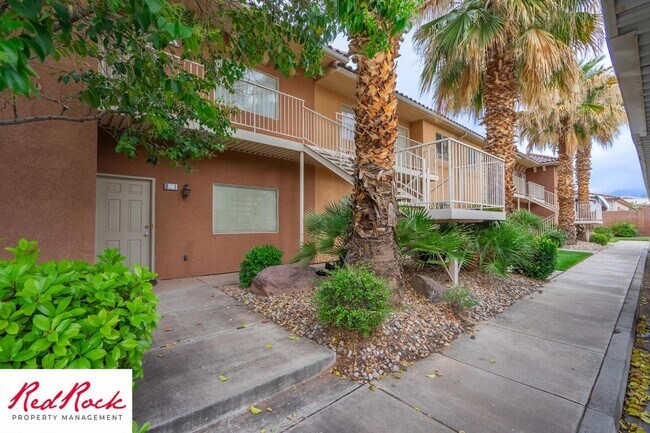 Building Photo - Pet Friendly 2 Bedroom 2 Bathroom Condo.