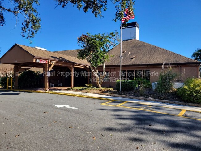 Building Photo - 12231 Magnolia Grove Ln