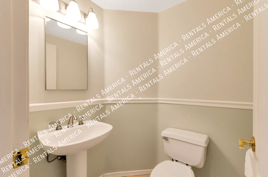 Building Photo - 10951 E Soaptree Pl