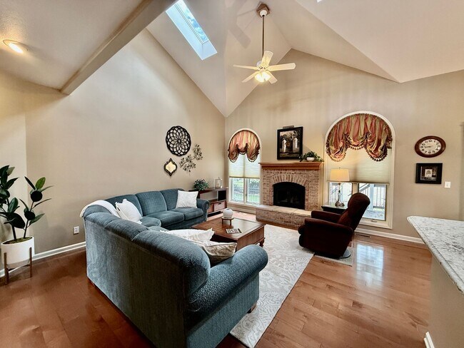 Building Photo - 3805 Brushland Ct