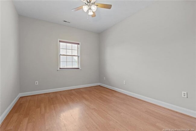 Building Photo - 109 Canyon Ct