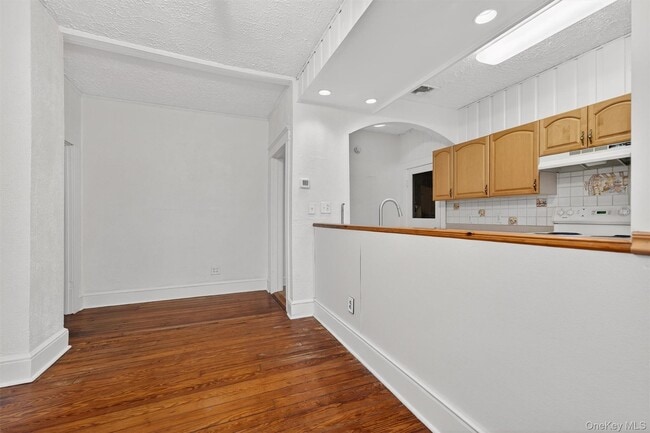 Building Photo - 27 Algernon St