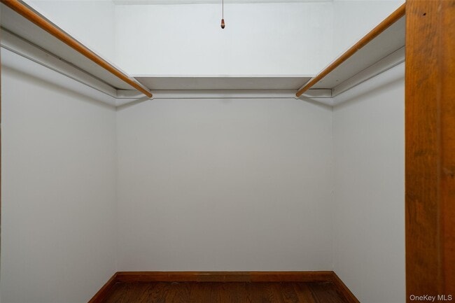 Building Photo - 123 Brush Hill Rd