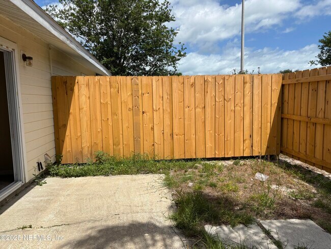 Building Photo - 1845 Old Moultrie Rd