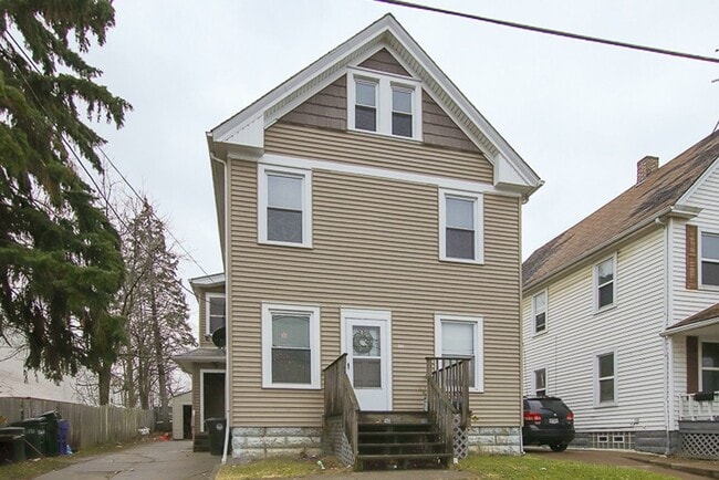 Building Photo - 2811 Henninger Rd