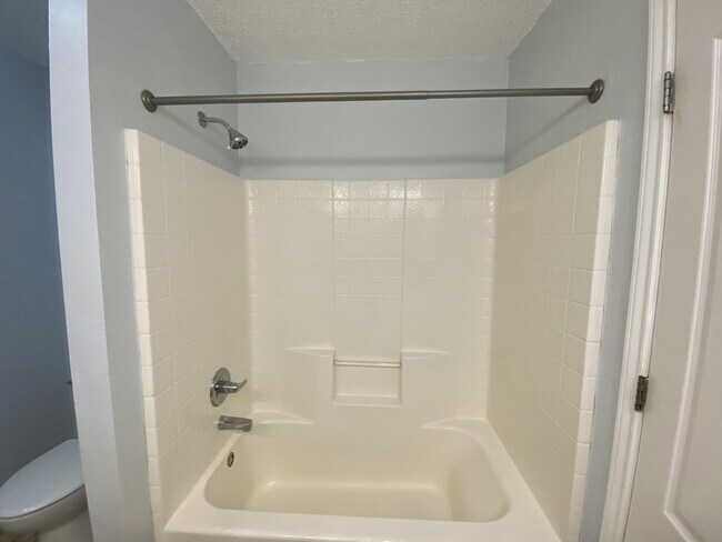 Building Photo - 9806 Genoa Ave