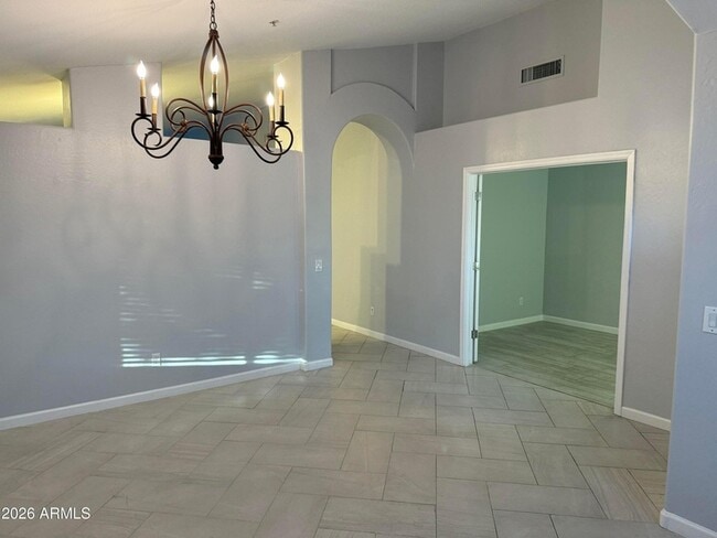 Building Photo - 3069 N 87th Way