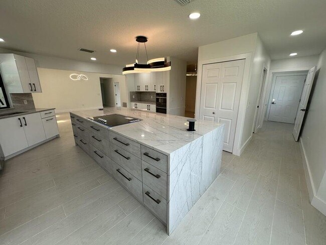 Building Photo - 13683 Staimford Dr