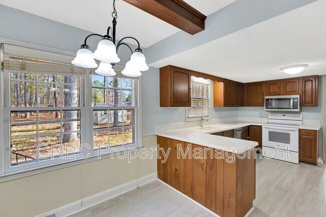 Building Photo - 321 Shaftesbury Ln