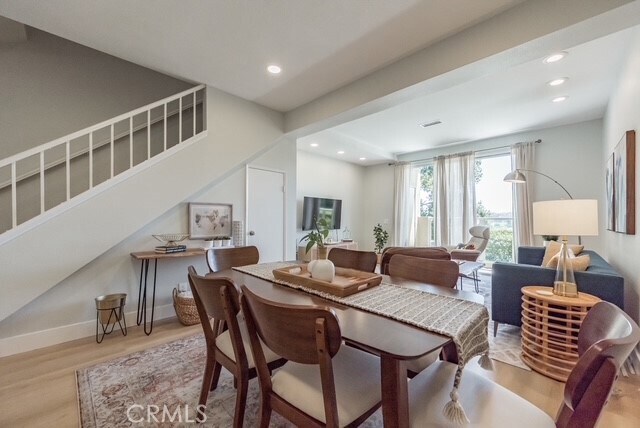 Building Photo - 30902 Club House Dr