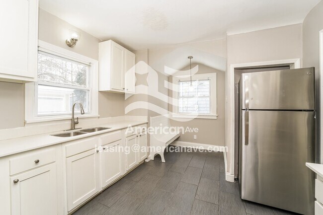 Building Photo - 3916 Orchard Rd