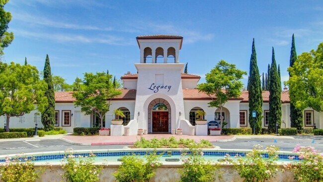 Building Photo - 9320 Hillery Dr