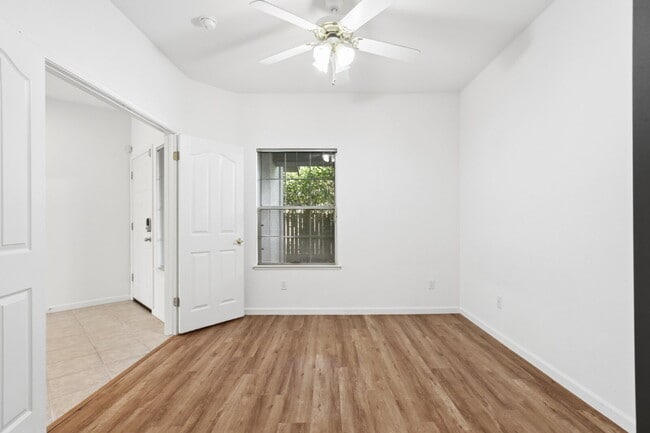 Building Photo - 3622 Arroyo Ave