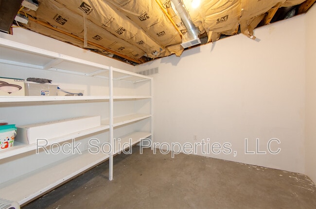 Building Photo - 9902 Cherry Wood Ln