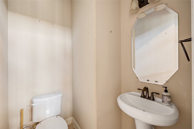 Building Photo - 17703 Indian Mountain Ln