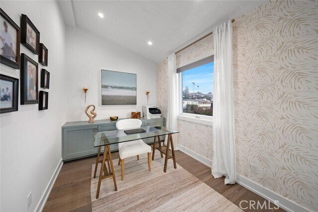 Building Photo - 45 Emerald Bay