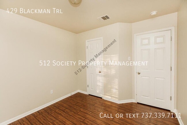 Building Photo - 429 Blackman Tr