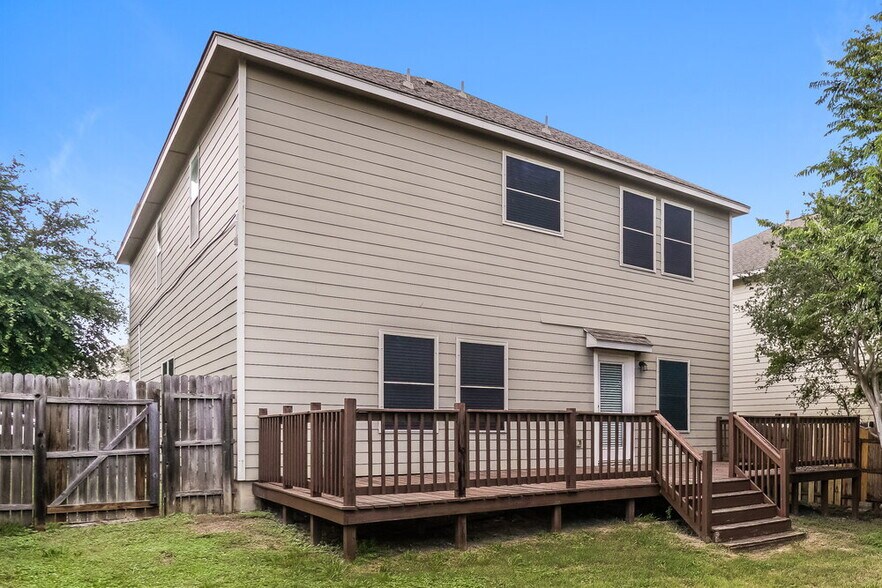 Building Photo - 419 Tequila Ranch