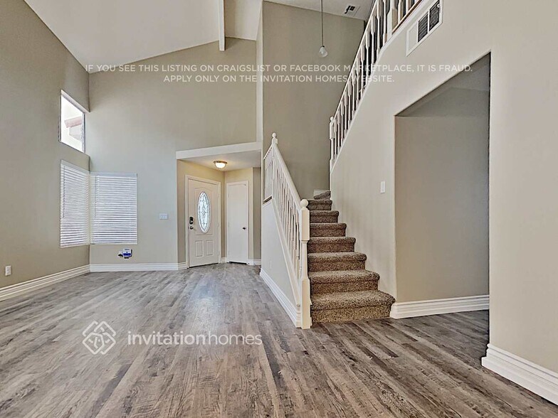 Building Photo - 3368 Stacey Lyn Dr