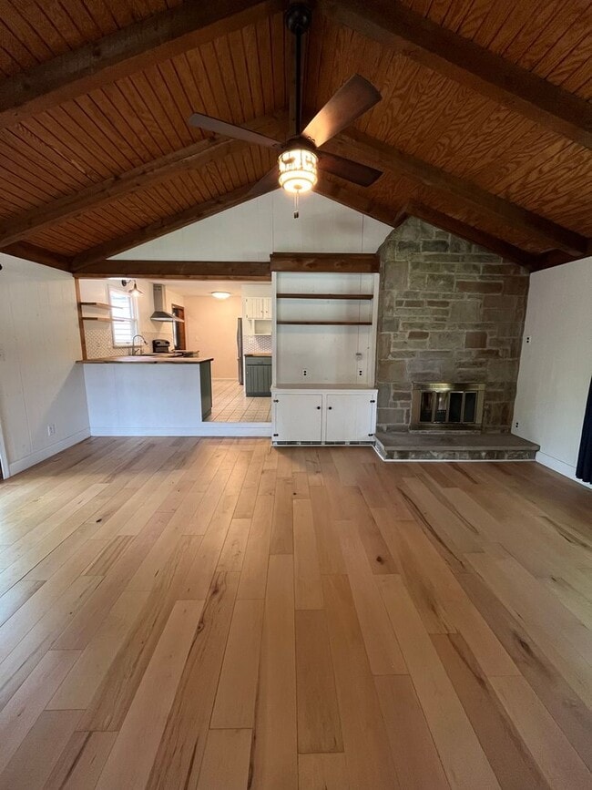 Building Photo - Charming 3-Bedroom Home in Reynoldsburg – ...
