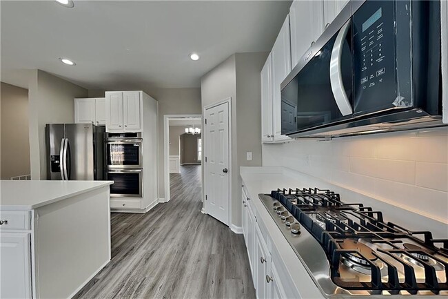 Building Photo - 401 Martin Field Ct