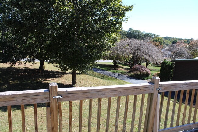 Building Photo - 4797 Briar Ct