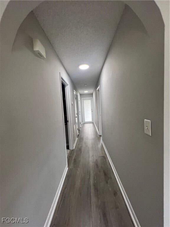 Building Photo - 639 SE 13th Ave