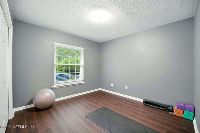 Building Photo - 832 Heritage Lakes Dr