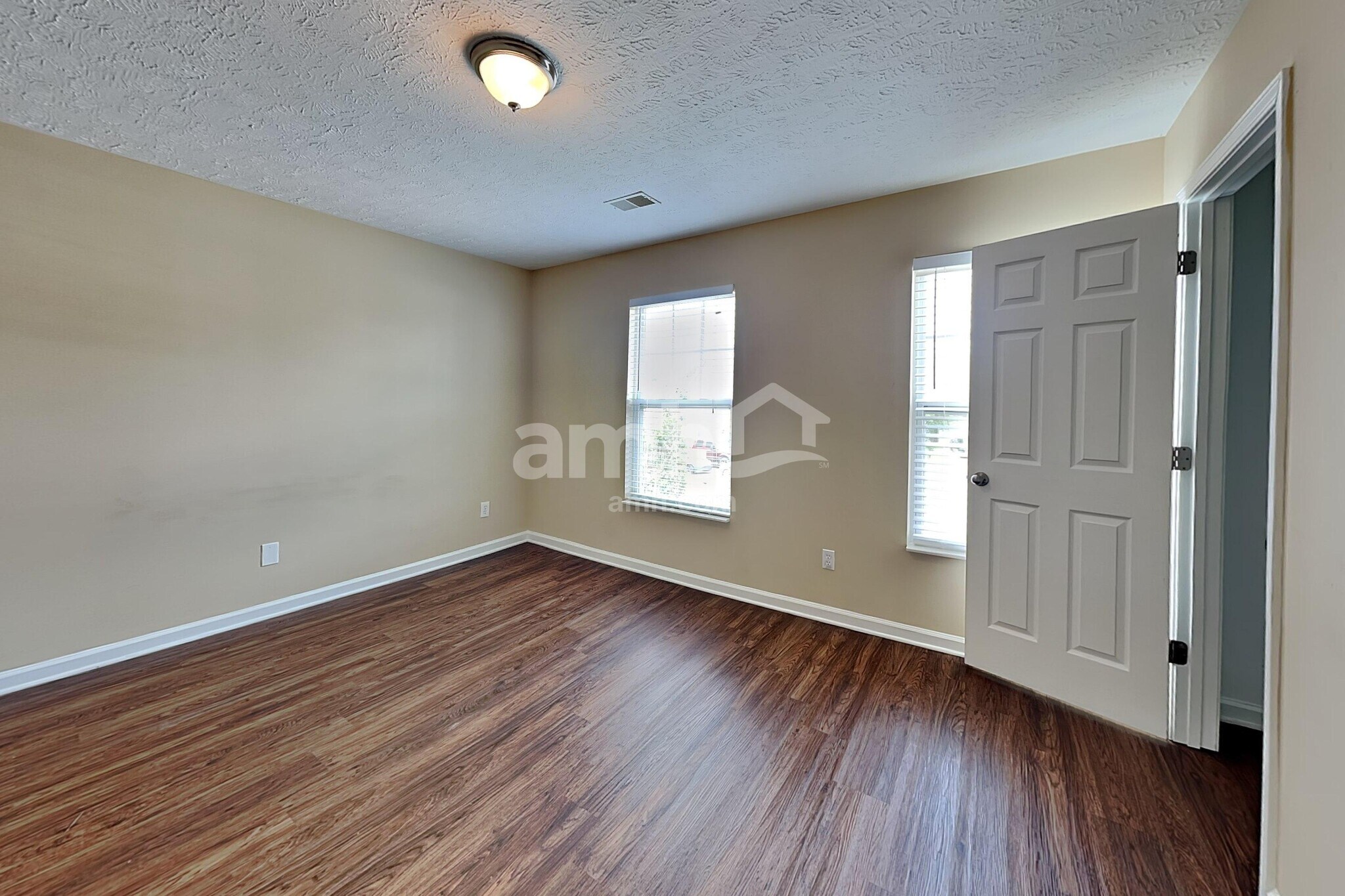 Building Photo - 377 Stewart Springs Dr
