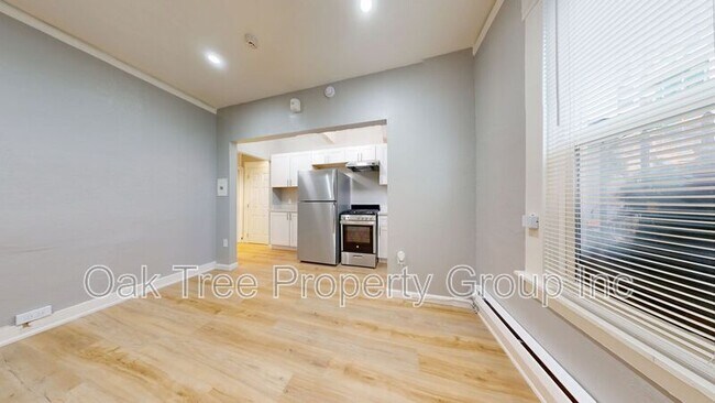 Building Photo - 144 Grand Ave