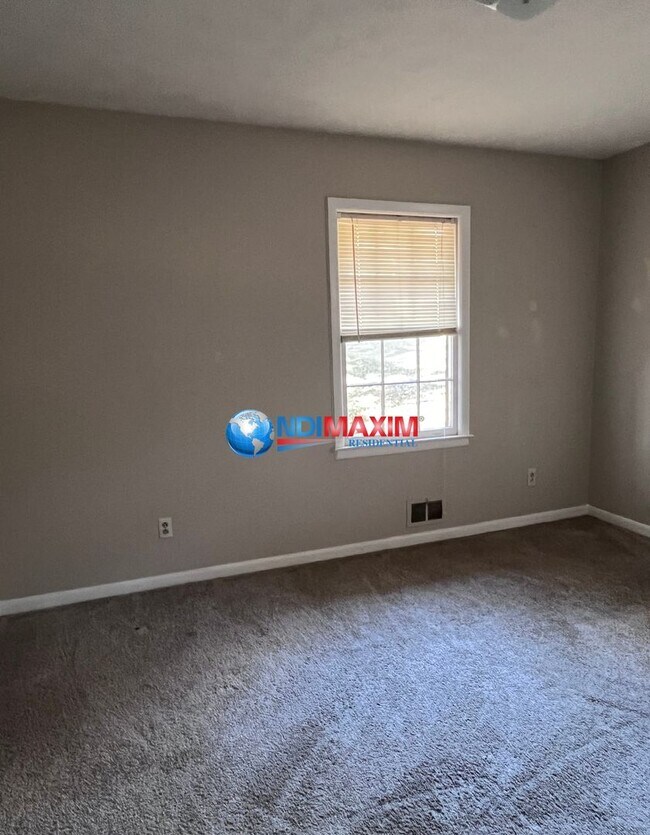 Building Photo - Beautiful ranch in GRAYSON cluster in Snellville
