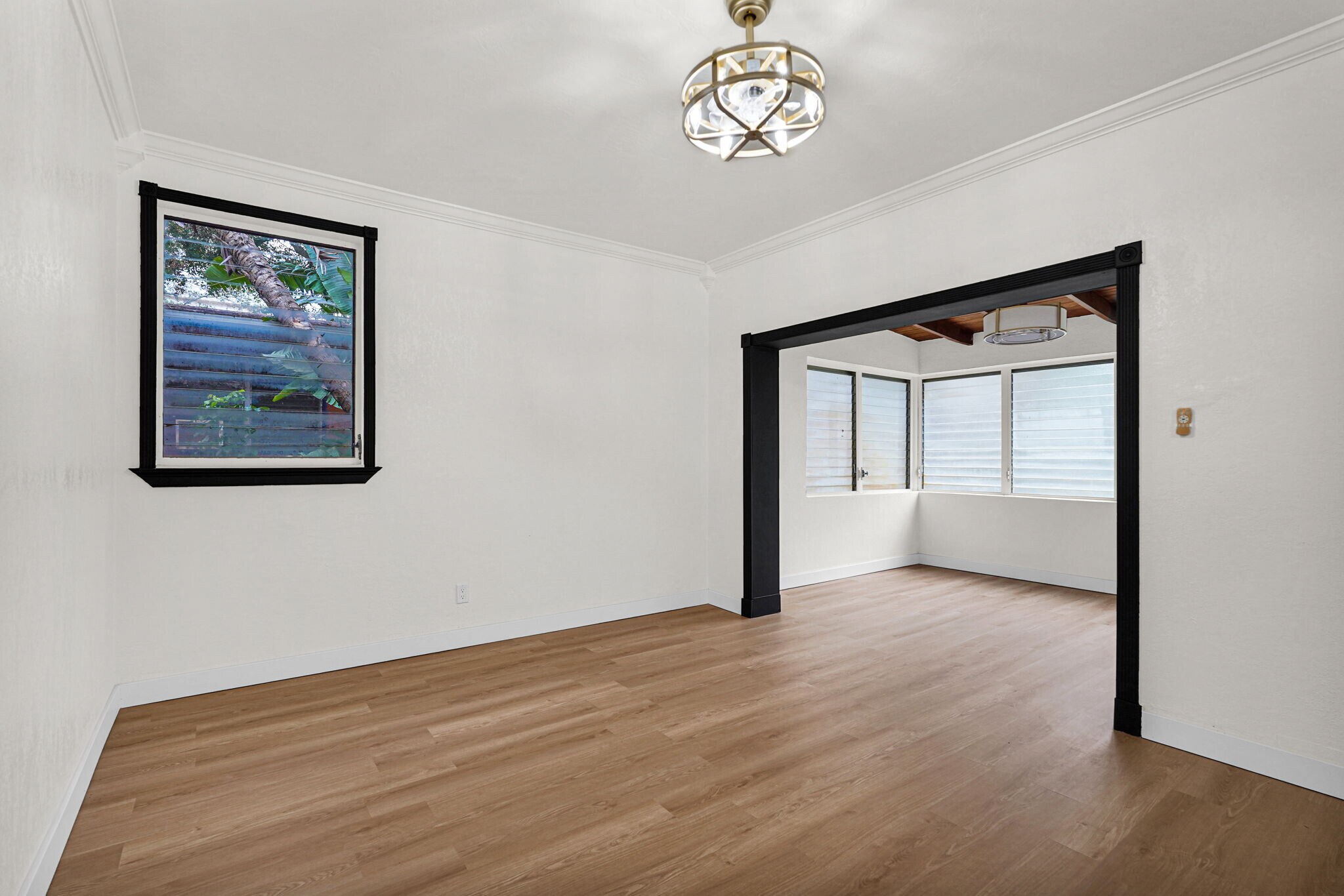 Building Photo - 751 NE 122nd St