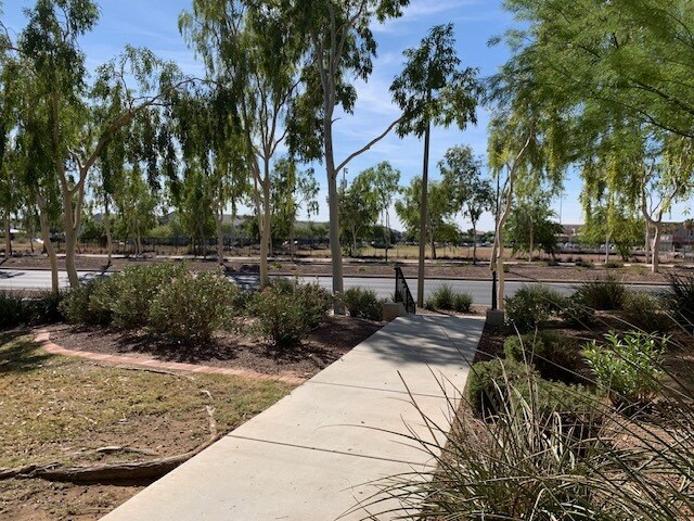 Building Photo - 20767 W White Rock Rd