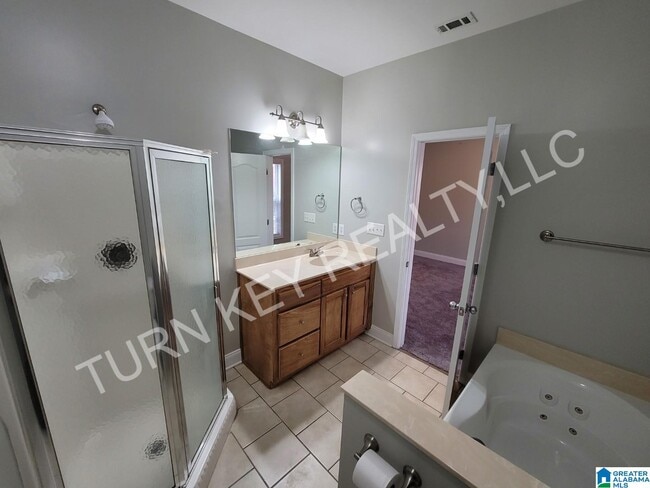 Building Photo - 4158 Hathaway Ln