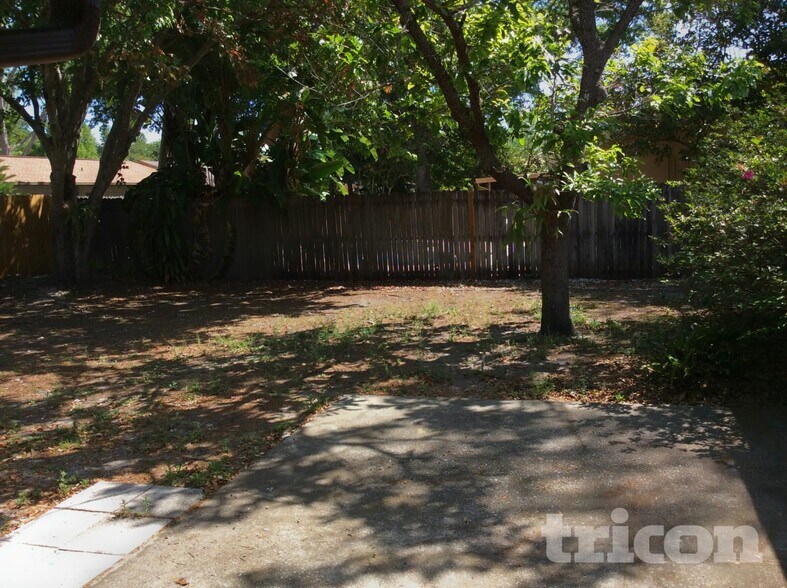 Building Photo - 4111 Sand Lake Ct