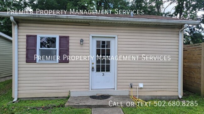 Building Photo - 538 Lilly Ave